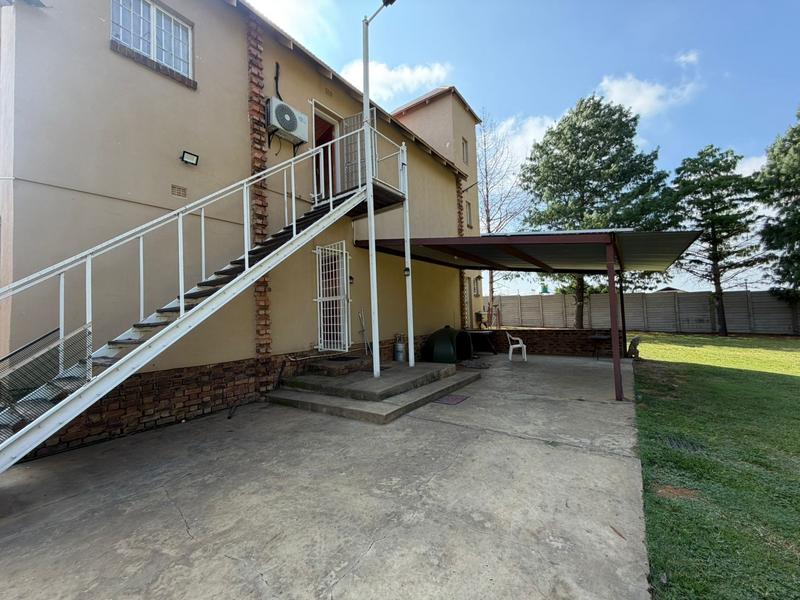 5 Bedroom Property for Sale in Vischgat Gauteng