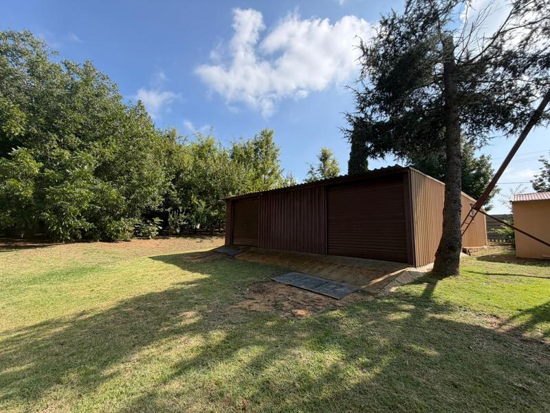 5 Bedroom Property for Sale in Vischgat Gauteng