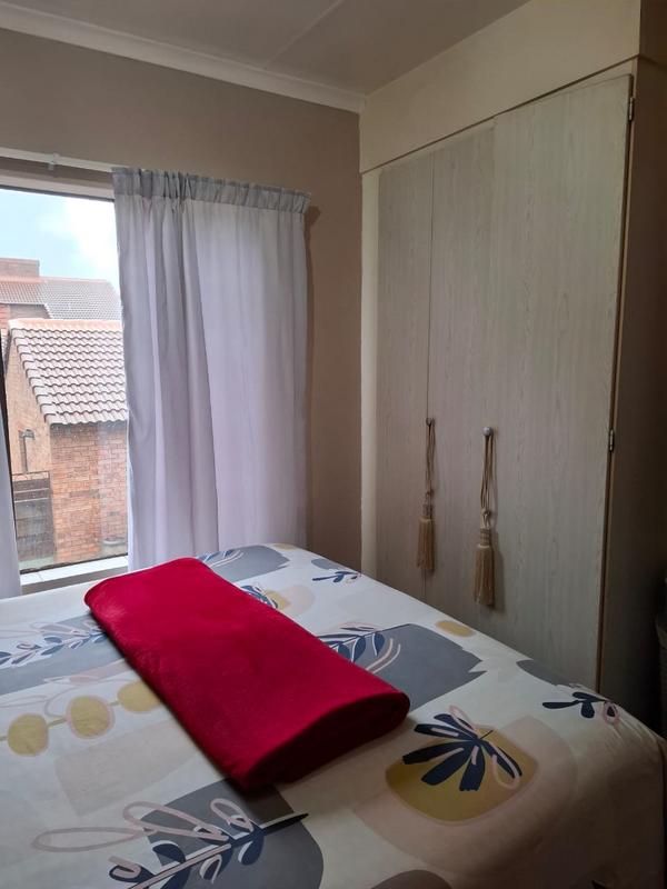 2 Bedroom Property for Sale in Mooikloof Ridge Gauteng