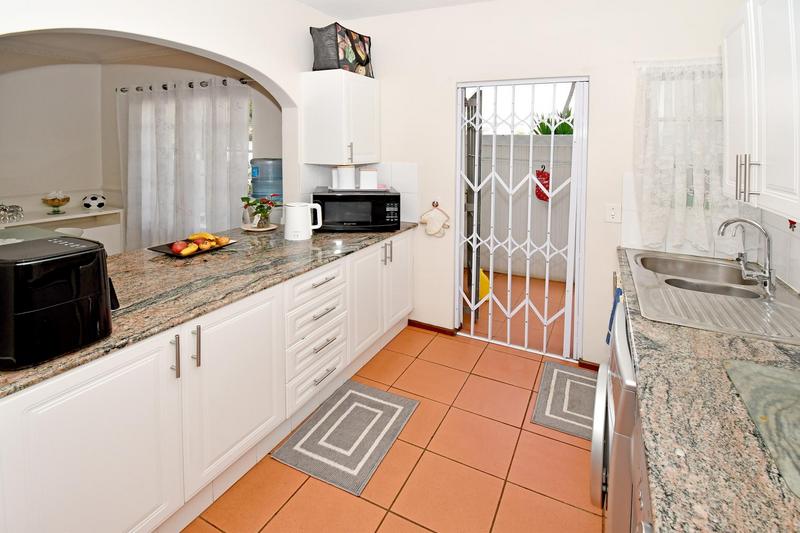 2 Bedroom Property for Sale in Craighall Gauteng