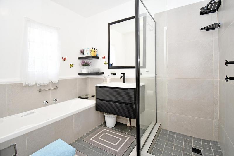 2 Bedroom Property for Sale in Craighall Gauteng