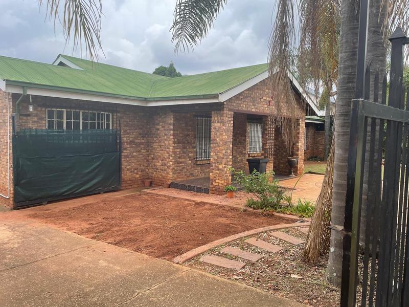 4 Bedroom Property for Sale in Danville Gauteng