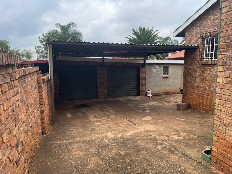 4 Bedroom Property for Sale in Danville Gauteng