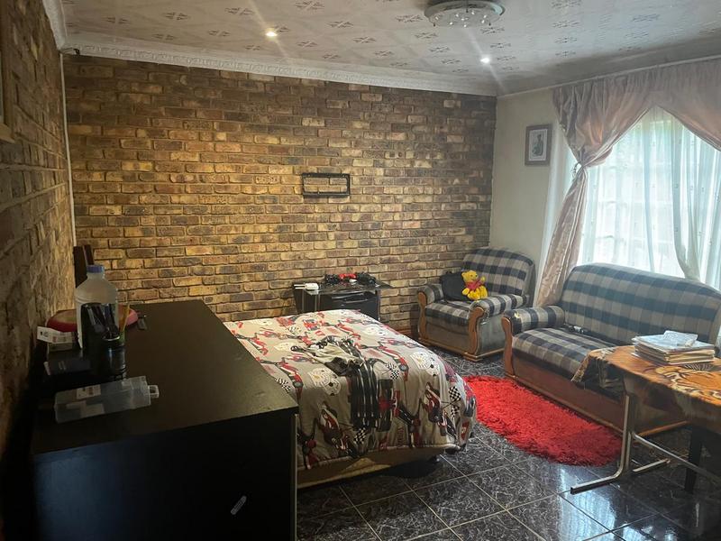 4 Bedroom Property for Sale in Danville Gauteng