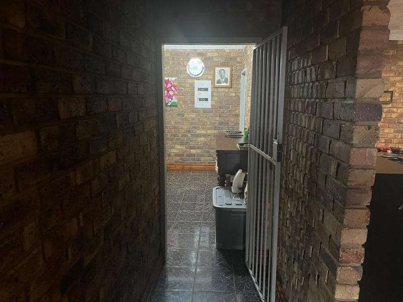 4 Bedroom Property for Sale in Danville Gauteng