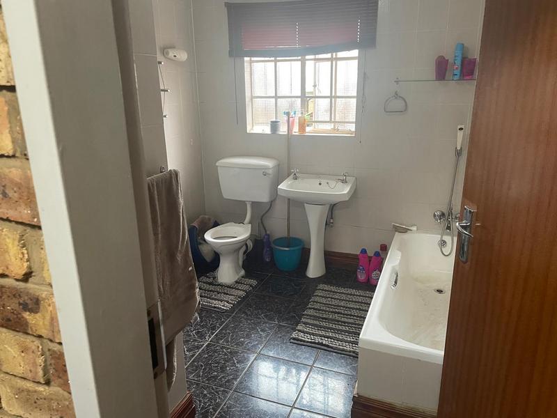 4 Bedroom Property for Sale in Danville Gauteng