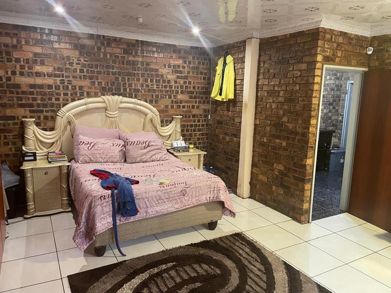 4 Bedroom Property for Sale in Danville Gauteng