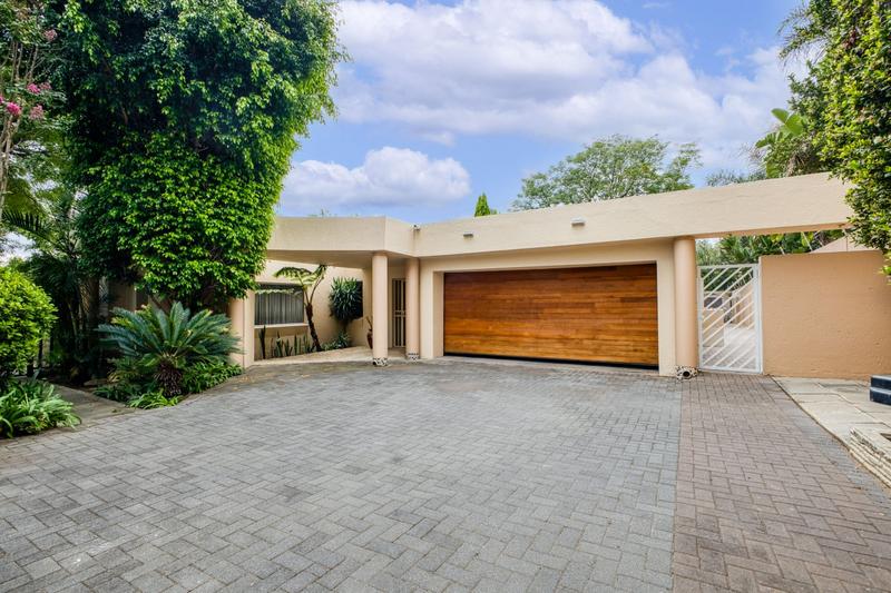 3 Bedroom Property for Sale in Lonehill Gauteng