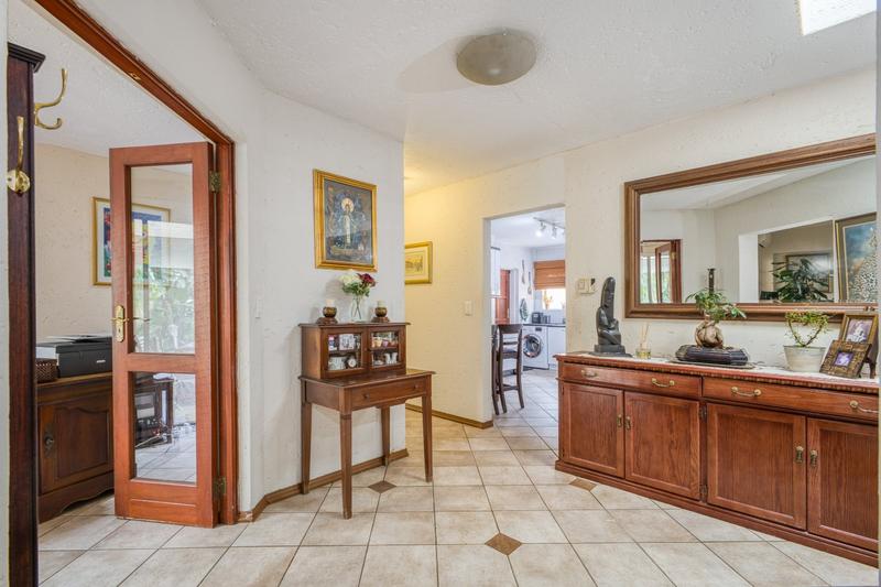 3 Bedroom Property for Sale in Lonehill Gauteng