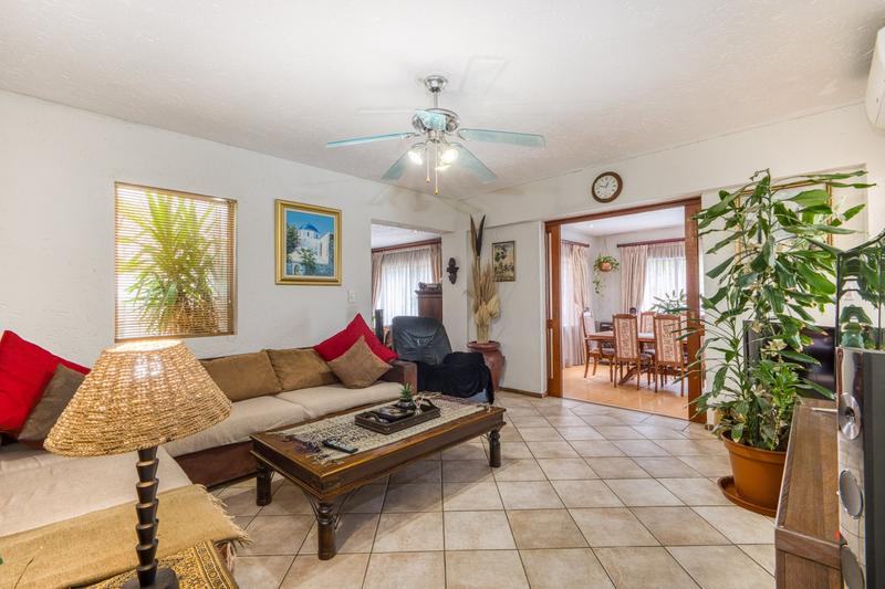 3 Bedroom Property for Sale in Lonehill Gauteng