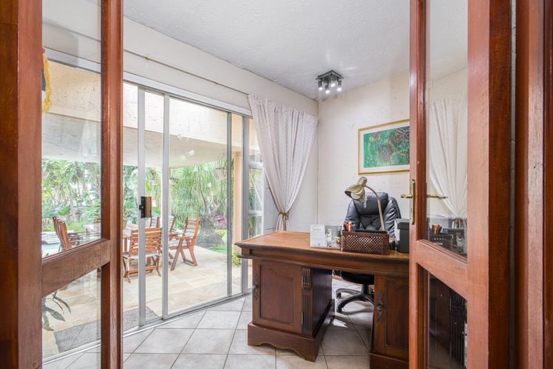 3 Bedroom Property for Sale in Lonehill Gauteng