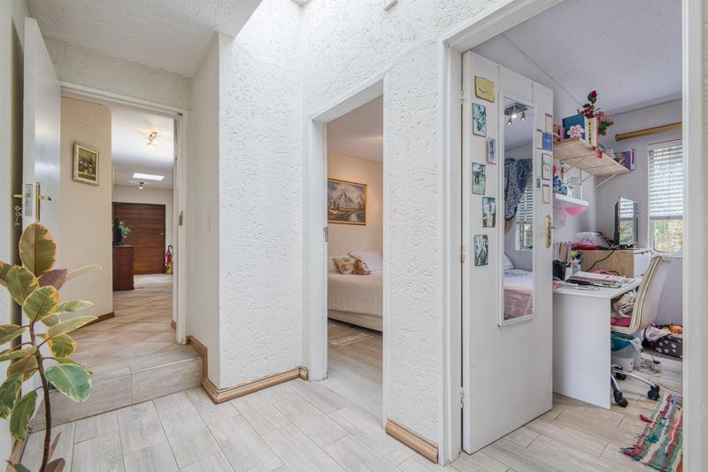 3 Bedroom Property for Sale in Lonehill Gauteng