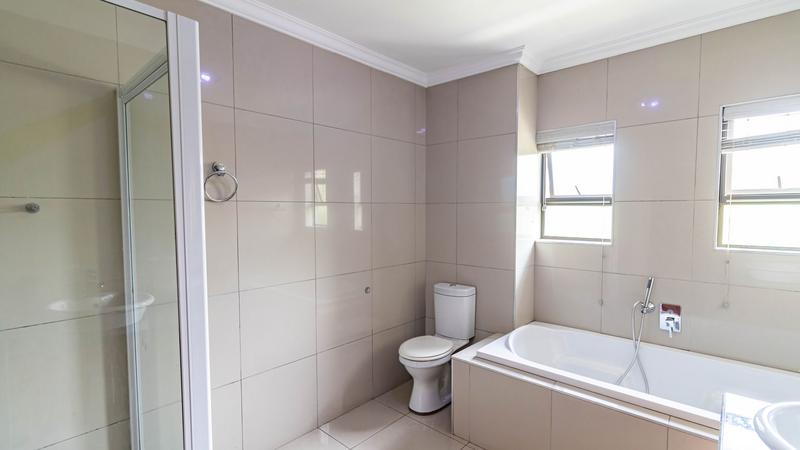 5 Bedroom Property for Sale in Midlands Estate Gauteng