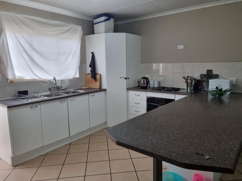 3 Bedroom Property for Sale in Ruimsig Gauteng