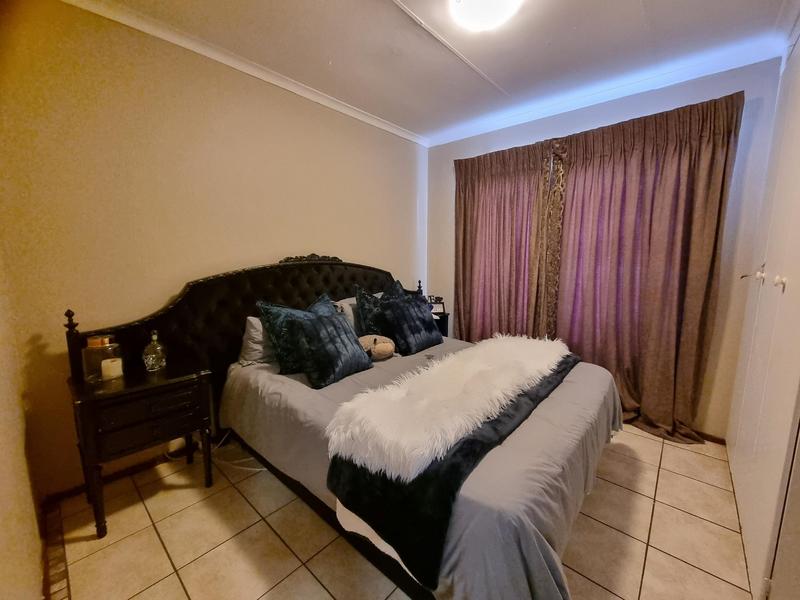 3 Bedroom Property for Sale in Ruimsig Gauteng