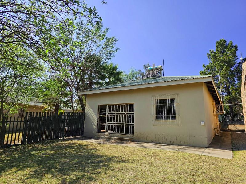 3 Bedroom Property for Sale in Zonnehoewe A H Gauteng