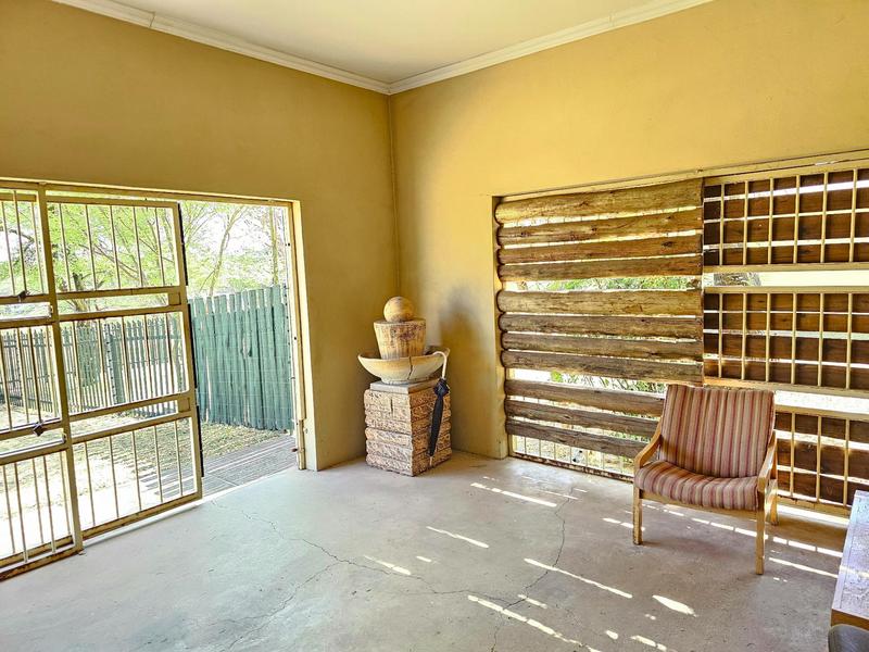 3 Bedroom Property for Sale in Zonnehoewe A H Gauteng