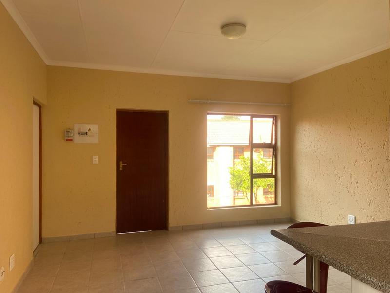 To Let 3 Bedroom Property for Rent in Amorosa Gauteng