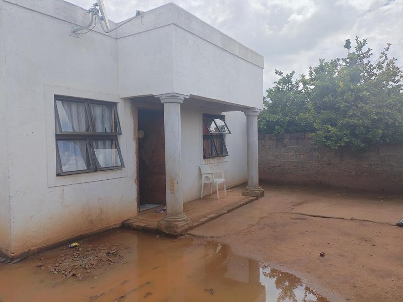 2 Bedroom Property for Sale in Katlehong South Gauteng