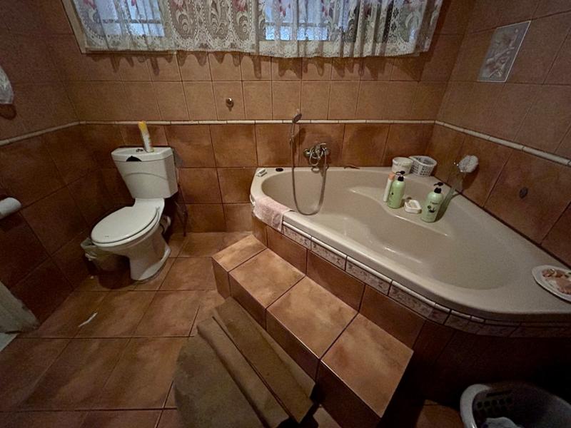 3 Bedroom Property for Sale in Vanderbijlpark CW 5 Gauteng