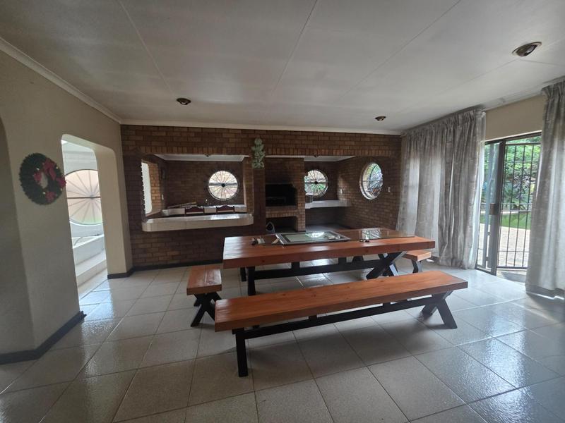 5 Bedroom Property for Sale in Sunward Park Gauteng