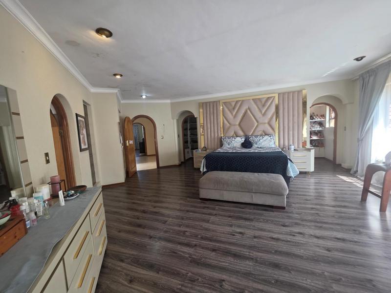 5 Bedroom Property for Sale in Sunward Park Gauteng