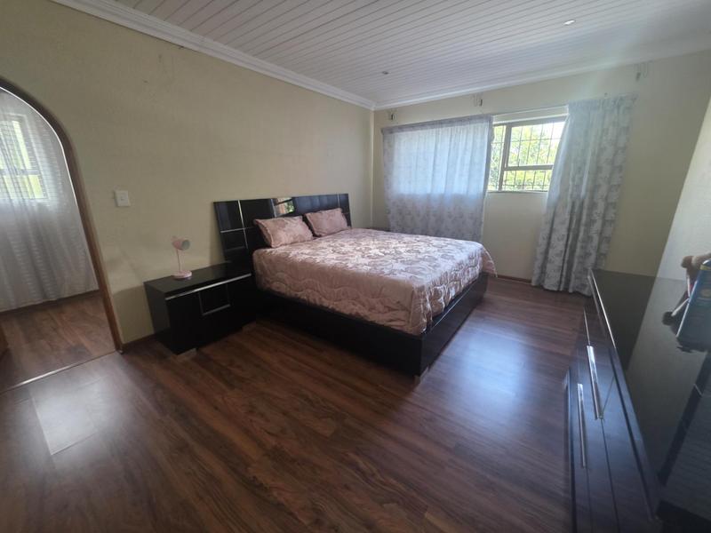 5 Bedroom Property for Sale in Sunward Park Gauteng
