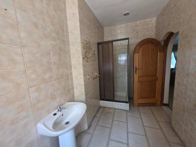 5 Bedroom Property for Sale in Sunward Park Gauteng