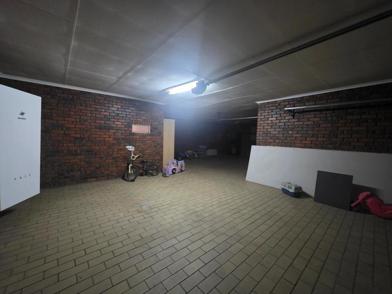 5 Bedroom Property for Sale in Sunward Park Gauteng