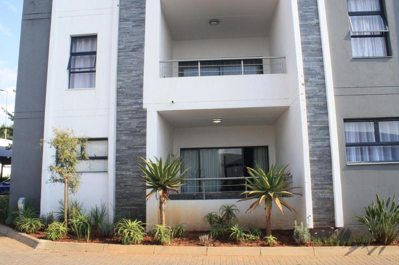 3 Bedroom Property for Sale in Erand Gardens Gauteng