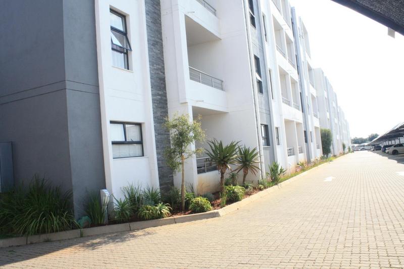 3 Bedroom Property for Sale in Erand Gardens Gauteng