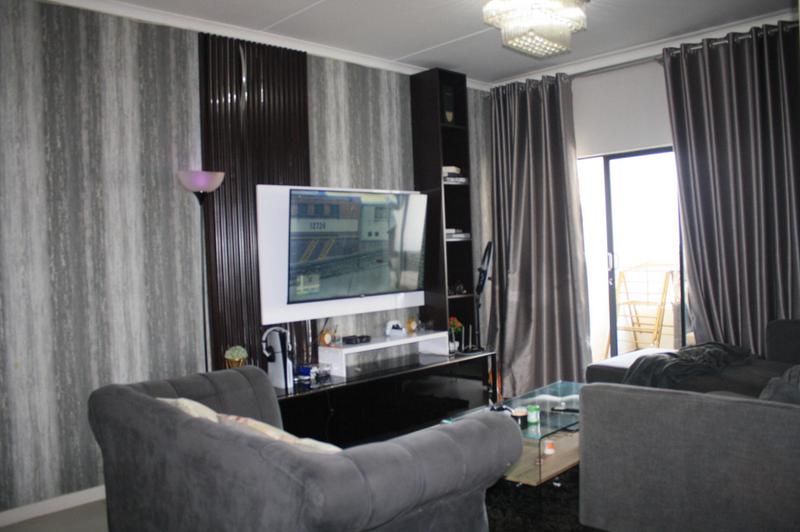 3 Bedroom Property for Sale in Erand Gardens Gauteng