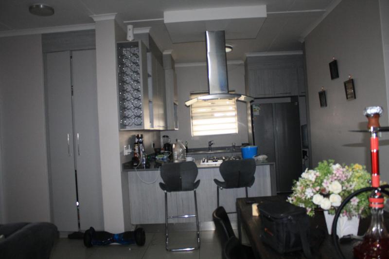 3 Bedroom Property for Sale in Erand Gardens Gauteng