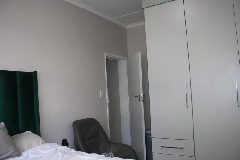 3 Bedroom Property for Sale in Erand Gardens Gauteng