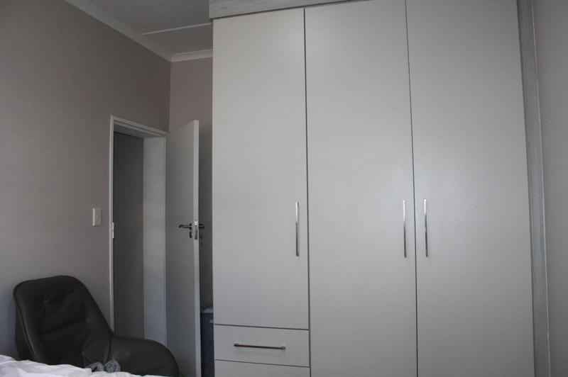 3 Bedroom Property for Sale in Erand Gardens Gauteng