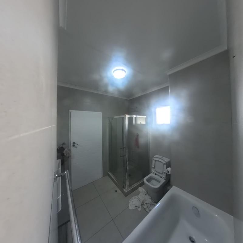 3 Bedroom Property for Sale in Erand Gardens Gauteng