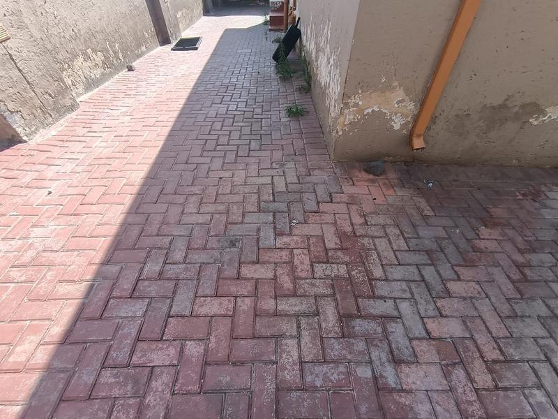 3 Bedroom Property for Sale in Clayville Gauteng