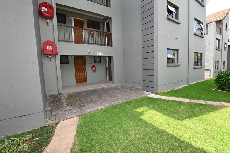 2 Bedroom Property for Sale in Paulshof Gauteng