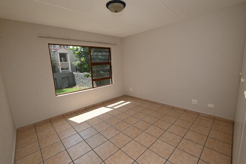 2 Bedroom Property for Sale in Paulshof Gauteng
