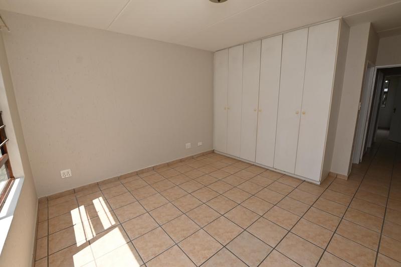 2 Bedroom Property for Sale in Paulshof Gauteng