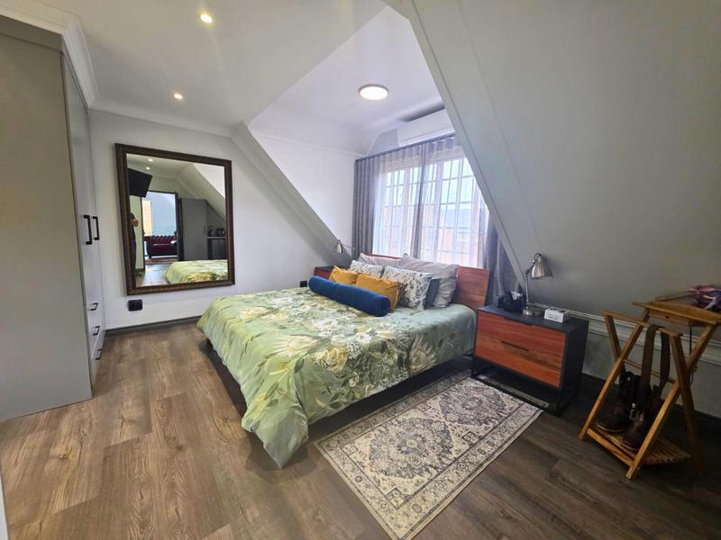 4 Bedroom Property for Sale in Faerie Glen Gauteng