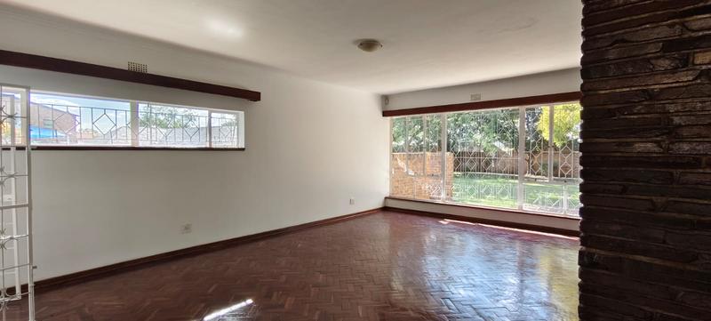 To Let 4 Bedroom Property for Rent in Parkdene Gauteng