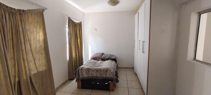 To Let 4 Bedroom Property for Rent in Parkdene Gauteng