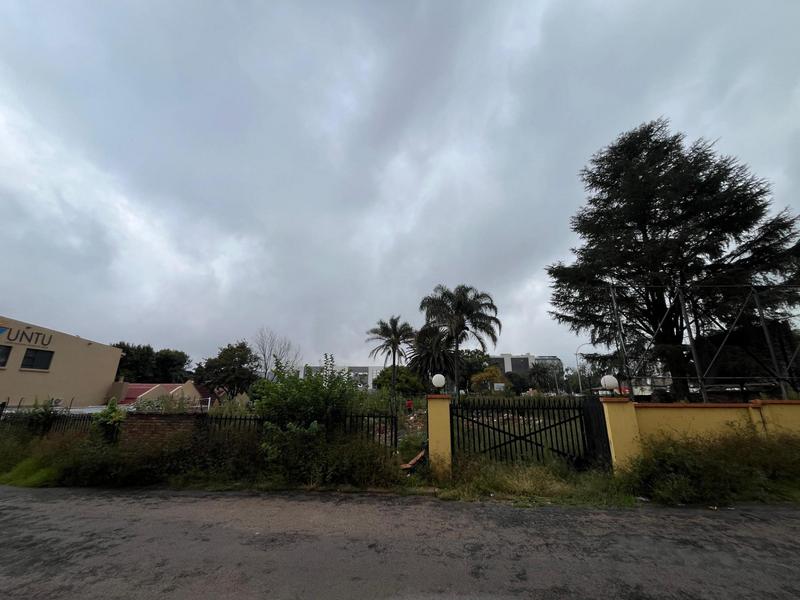 0 Bedroom Property for Sale in Bedfordview Gauteng