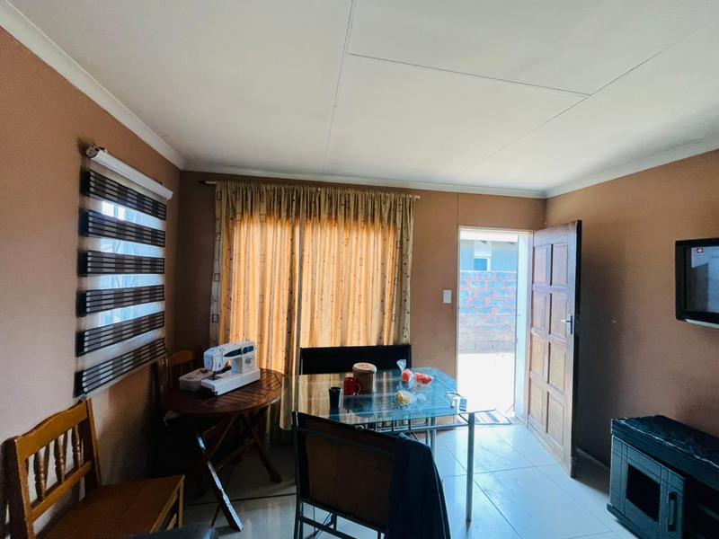 2 Bedroom Property for Sale in Windmill Park Gauteng
