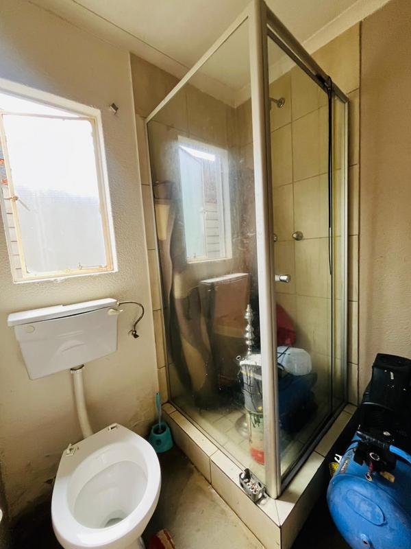 2 Bedroom Property for Sale in Windmill Park Gauteng