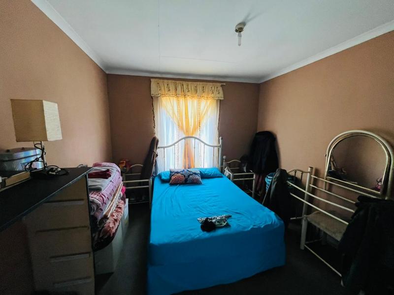 2 Bedroom Property for Sale in Windmill Park Gauteng