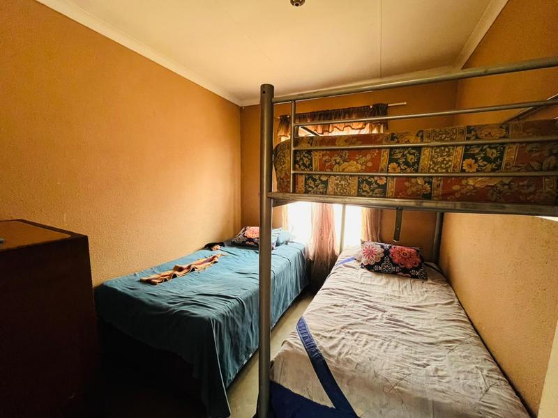 2 Bedroom Property for Sale in Windmill Park Gauteng