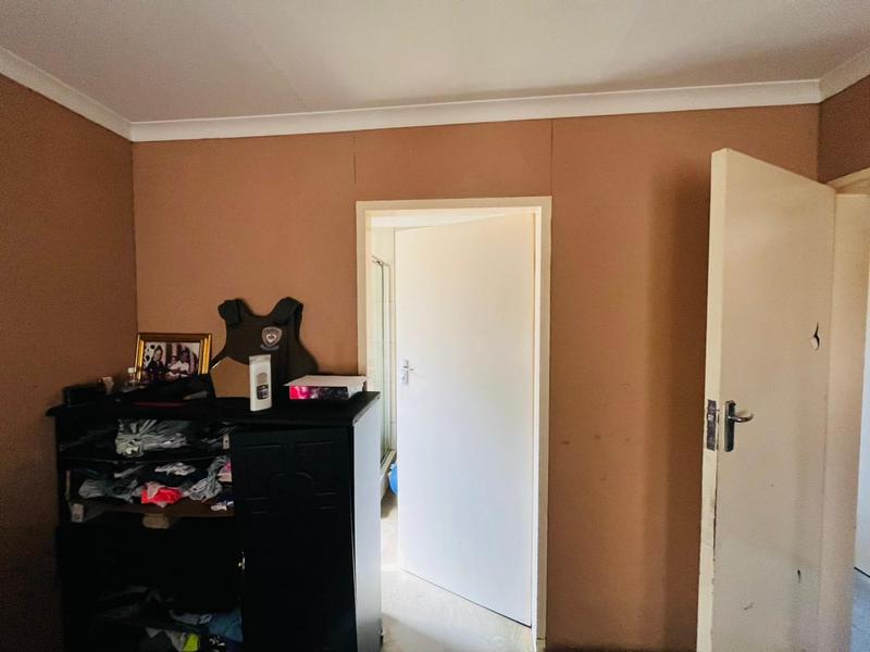 2 Bedroom Property for Sale in Windmill Park Gauteng