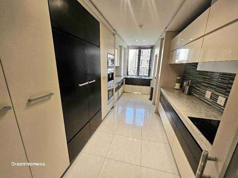 2 Bedroom Property for Sale in Sandton Central Gauteng